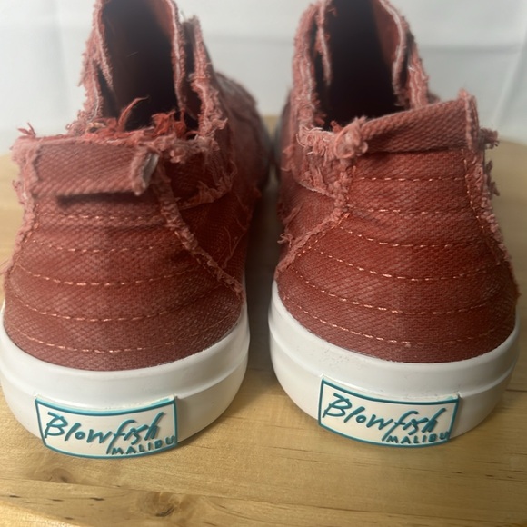 Blowfish Malibu Sneakers Women’s Size 10 New WOB - Picture 7 of 10